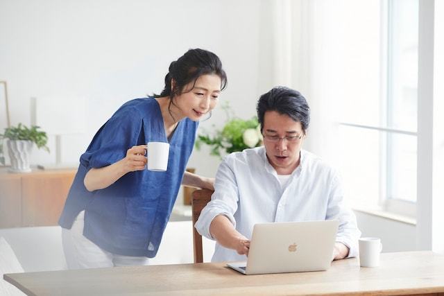 「プラチナNISA」と「こども支援NISA」の違いは?資産形成&取り崩し戦略を詳しく紹介